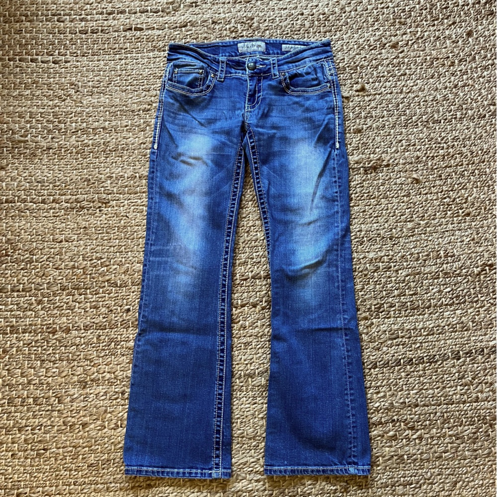 Daytrip “Leo Bootcut” Sz 27R Jeans